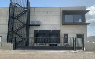 Fusteria metàl·lica a Girona: alumini i acer per a projectes industrials